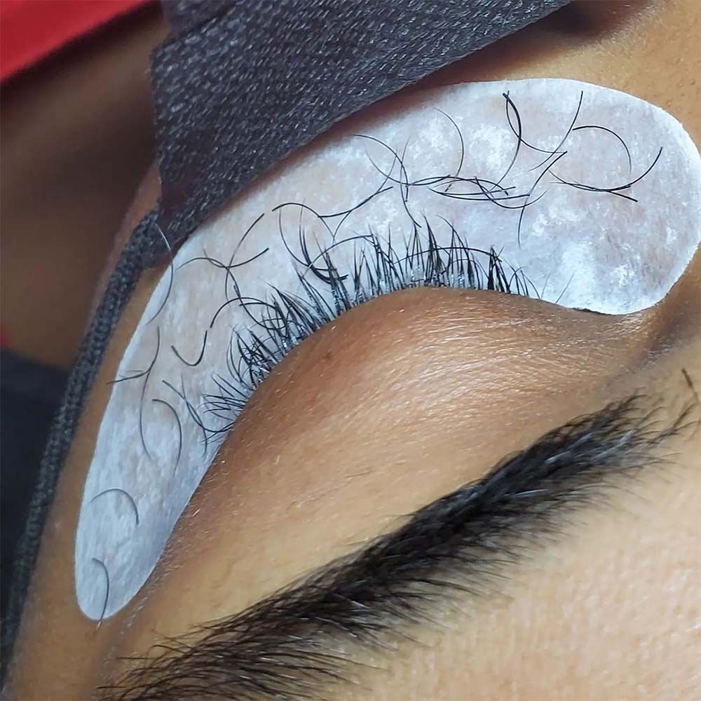 Eyelash Extensions Removal